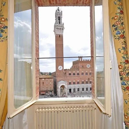 Apartment Piazza Del Campo