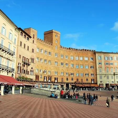 Apartment Piazza Del Campo *