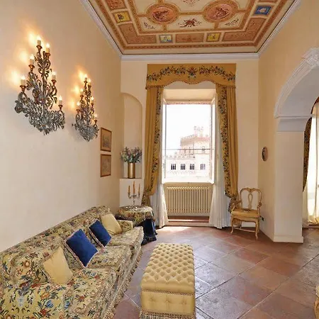 Apartment Piazza Del Campo Siena